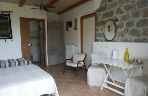 Nuoro Bed & Breakfast | Casa Solotti