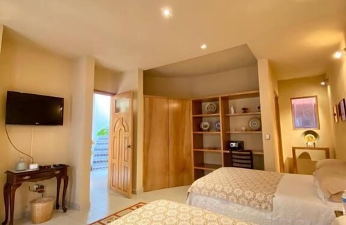 La Palmita Hotel | Casa Tierra de Sol y Luna