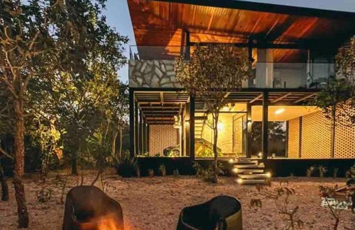 Cavalcante House | Casa Vértize, uma casa de alto padrão com Spa Hidro e vista espetacular