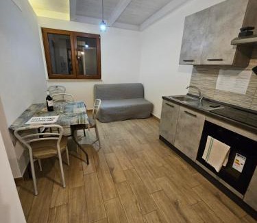 Zona XXXII Acilia Nord House | Casa vacanze Dragona 15 min FCO 10 min Ostia