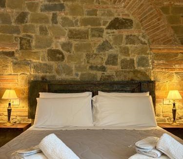 Lucignano House | CASA VASARI Holiday Suites TUSCANY