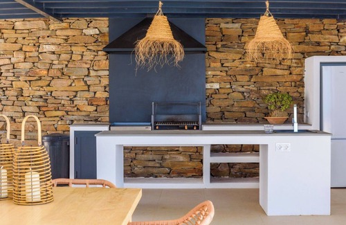 Sayalonga Villa | Casa What a Life Sayalonga by Ruralidays