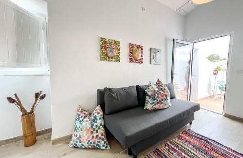 Corte do Pinto House | CasaBaixinha- Mina São Domingos-Praia Fluvial-3minutos-Terraço