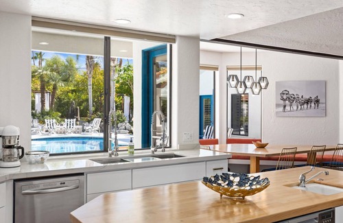 Palm Desert House | Casablanca Off El Paseo