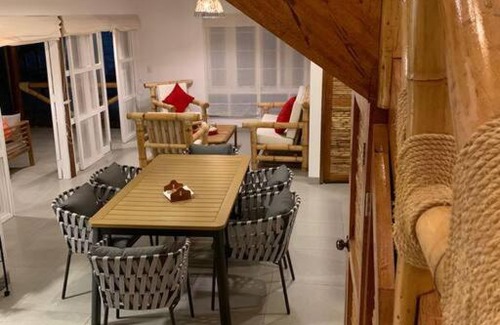 Bocapan House | CasaMare con vista a la playa en Zorritos