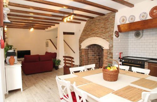 Juromenha House | Casas de São Lázaro