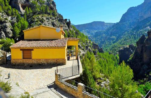 Las Nogueras House | Casas Rurales Mirador del Rio Zumeta