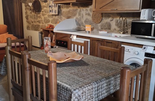 Villar de Corneja House | Casas Rurales Paredes/La Fragua