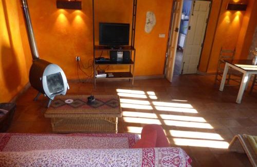 Zafra de Zancara House | Casas Rurales Planeta Chicote