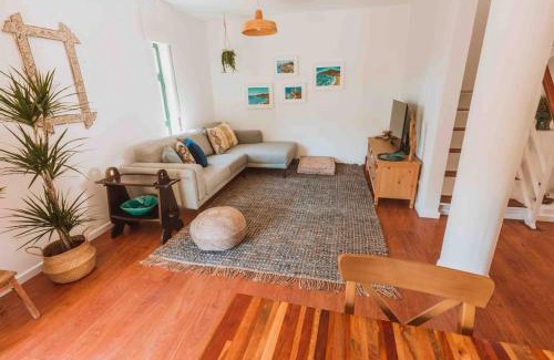 Charneca House | Cascais Surf & Nature Home with Terrace & Yoga Gym near Guincho Beach 2 to 6 Guests
