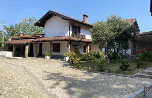 Cravanzana Apartment | Case Vista Alta Langa, Studio Belbo