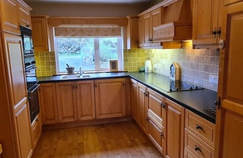 Droum House | Casey House Stunning Views and Location