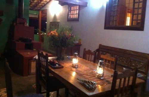 Sao Sebastiao House | Casinha de campo na mata preservada