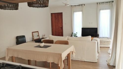 Suipacha House | Casita REFUGIO