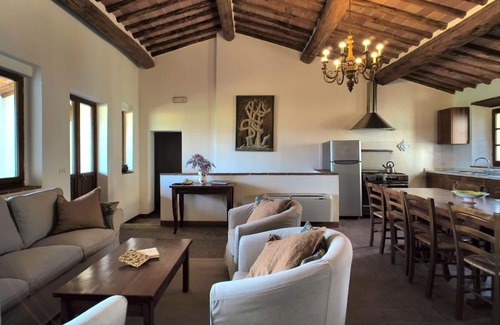Castelnuovo Berardenga House | Castello di Montalto - La Loggia