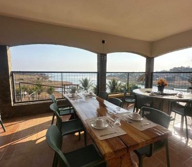 Fama Hotel | Castelo do Lago Hotel e Restaurante