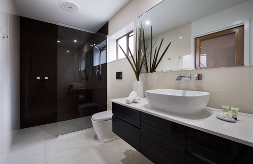 Castlemaine Hotel | Castlemaine Colonial Motel and Apartments