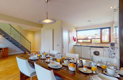 Castlemartyr Ski Chalet | Castlemartyr Lodges No 20 (2 Bed)