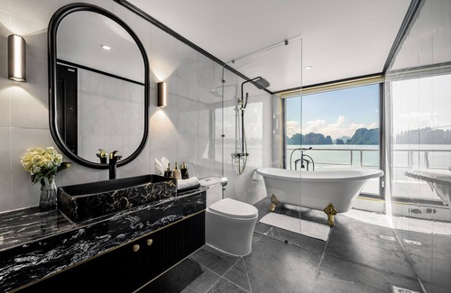 Bui Thi Xuan Boat Rental | Catherine Cruises