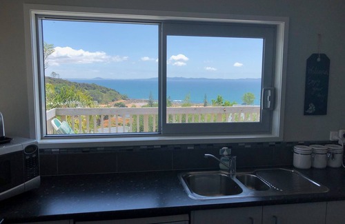 Cable Bay House | CBay Holiday Home - Spectacular 180˚ Views