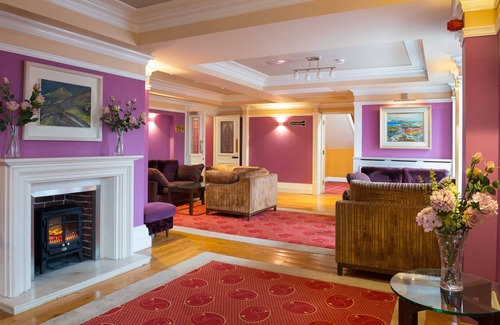 Ballyferriter Hotel | Ceann Sibeal Hotel
