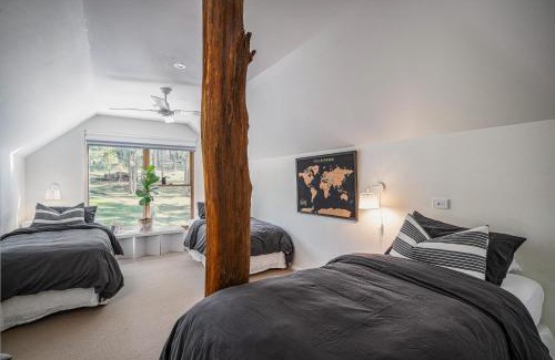 Wandiligong House | Centenary Heights