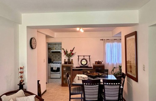 Centro Apartment | Centrally located Moreno apartment