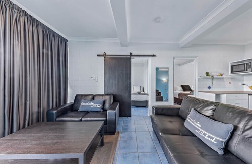 Airlie Beach Apartment | Central 2 bedroom unit