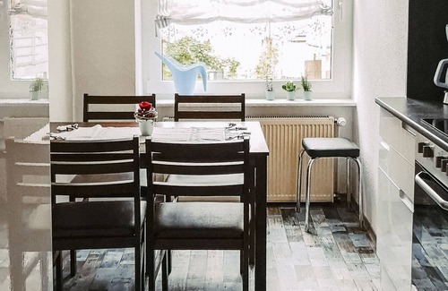 Daberstedt Apartment | Central holiday apartment Clara 10 minutes away from the main station