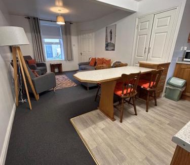 Moville House | Central Town House,Moville 61