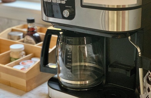 South End House | Centrally located, a Beautiful Landmark House for an ideal Family Getaway!