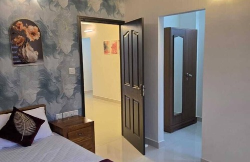 Changanacherry Hotel | Centur Apartments