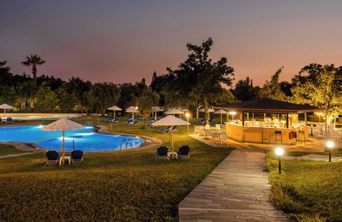 Acharavi Apartment | Century Resort