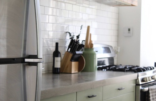 Port Elmsley House | Century School House Just Outside the Historic Town of Perth