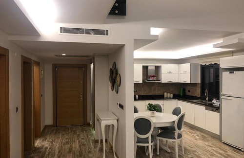 Altınyunus Mahallesi Villa | Çeşme Dalyan Luxury House with private pool