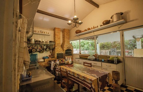 Guaramiranga Ski Chalet | Chácara completa c/Wifi, piscina, sauna, churrasq