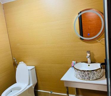 Soc Son Cabin | Chú Thiện Homestay and Camping