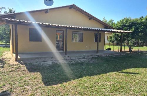 Caravelas House | Chalé Amarelo, conforto e muita natureza - Mar Doce!