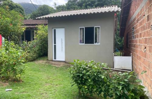 Paraty House | Chalé do meio