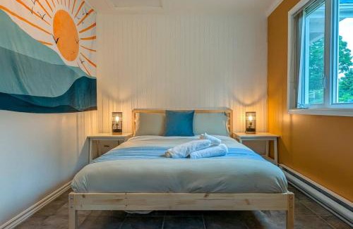 Cap-Saint-Ignace Ski Chalet | Chalet #13 Waterfront with Spa Fireplace Wifi & AC