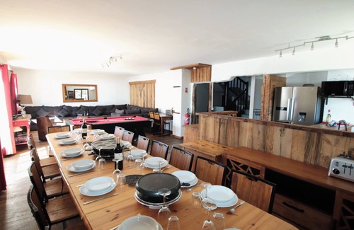 Montgenevre Ski Chalet | CHALET 16/18 PERSONS JACUZZI SAUNA CINEMA ROOM VIEW SLOPES AND MOUNTAINS