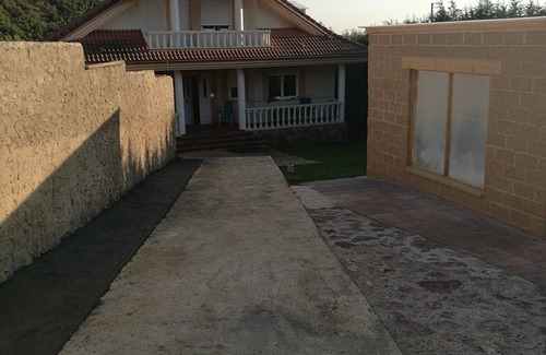 La Robla Ski Chalet | Chalet 360 mt indoor pool and barbecue in La Robla (León)