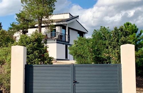 Torremocha de Jarama Villa | Chalet a estrenar, espectaculares vistas a la montaña