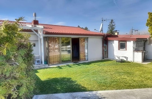 Ebreichsdorf Ski Chalet | Chalet am See