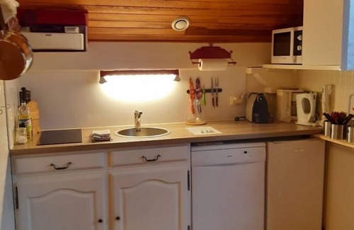 Eaux-Bonnes Ski Chalet | Chalet apartment in resort center with private parking & garage