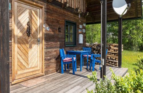 Schwarzenberg am Boehmerwald House | Chalet Schwarzenberg near Ski Lift & Stream