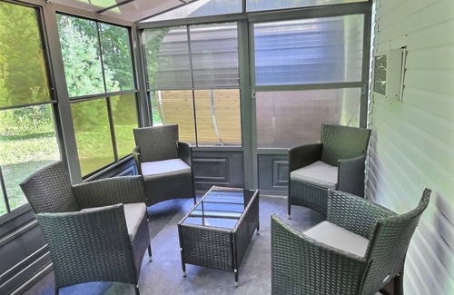 Mauricie Ski Chalet | Chalet chez Toutou with spa, sauna and swimming pool