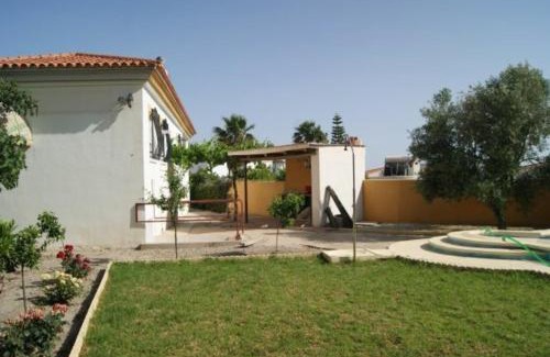 Nijar House | Chalet con piscina en Níjar