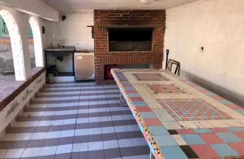 Pilar Centro House | Chalet con Piscina y Quincho para eventos