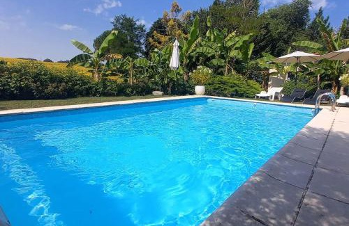 Condom Ski Chalet | Chalet cosy avec piscine en campagne